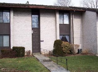 73 Courtland Ave APT 7, Stamford, CT 06902