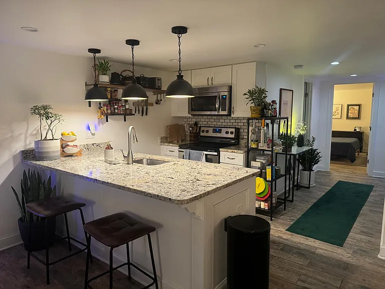 1845 Monroe St NW — Photo 18