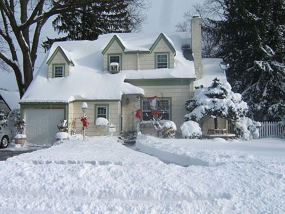 5th image of 1691 Westervelt Ave