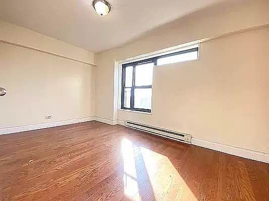 4th image of 410 St Nicholas Ave APT 1j