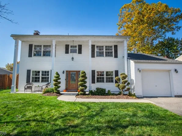 43 Knollwood Rd, Mount Olive Twp., NJ 07836