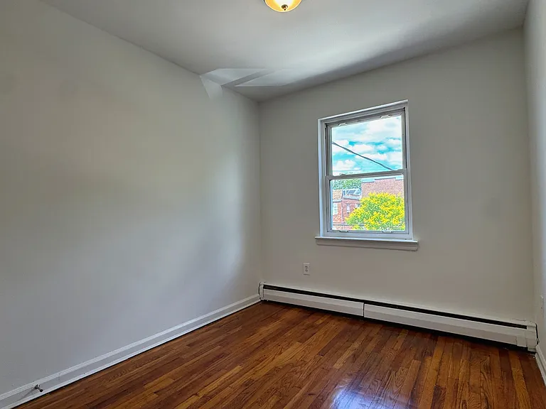 1651 Haight Ave #2 — Photo 2