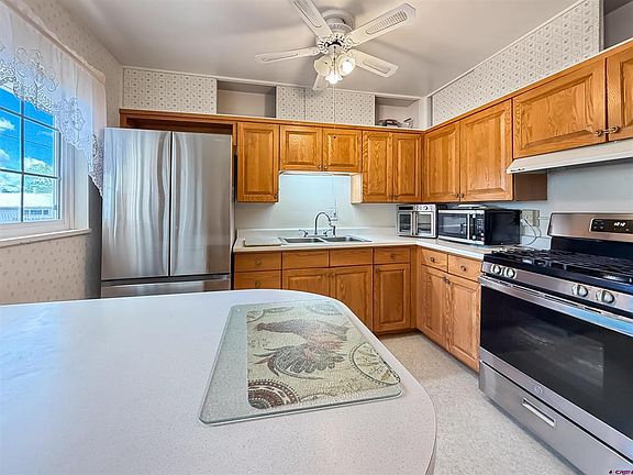 5th image of 819 Brookside Drive