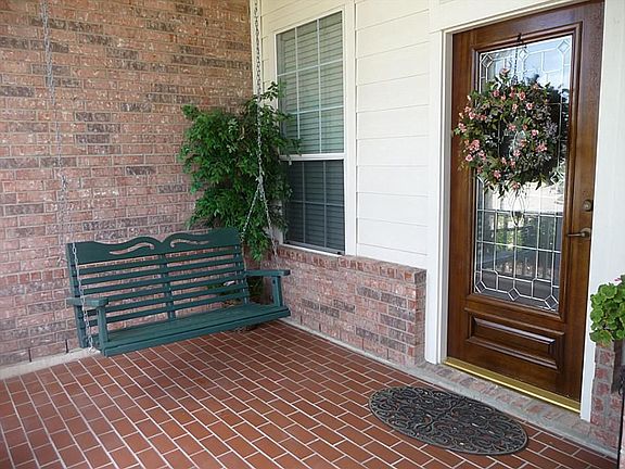 3rd image of 25230 Cinco Manor Ln