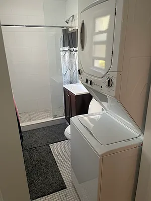 Rented by Oxford Property Group | media 18