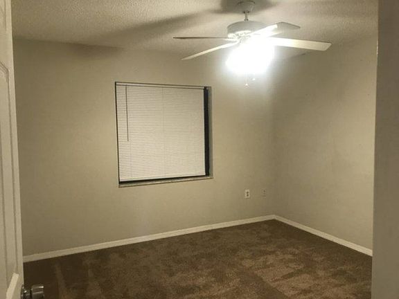 4th image of 3529 Bay Ct