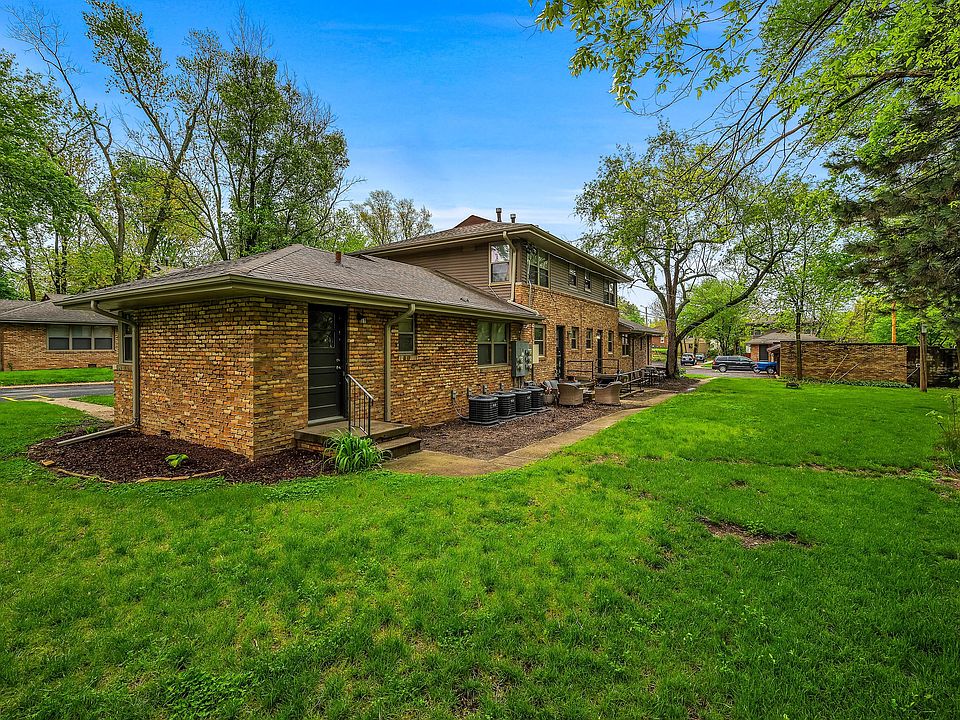 1st image of 2631 N Hanssler Ct