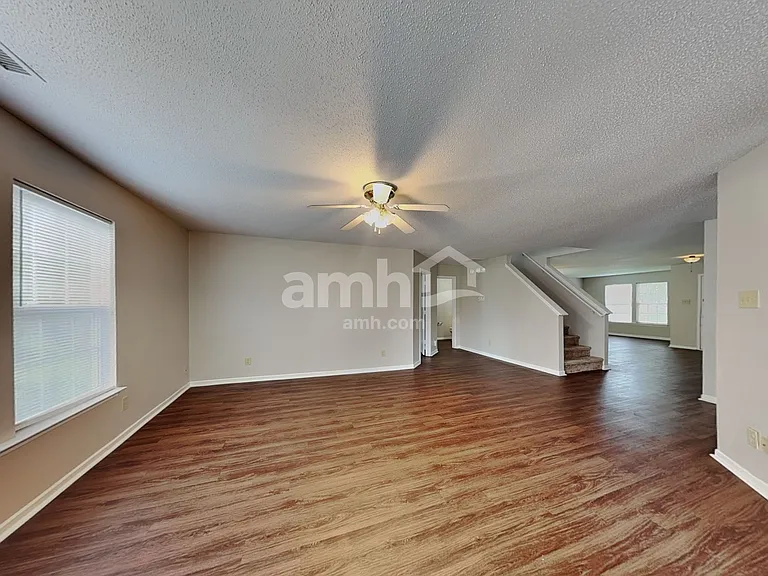 10296 Kings Gap Way — Photo 5