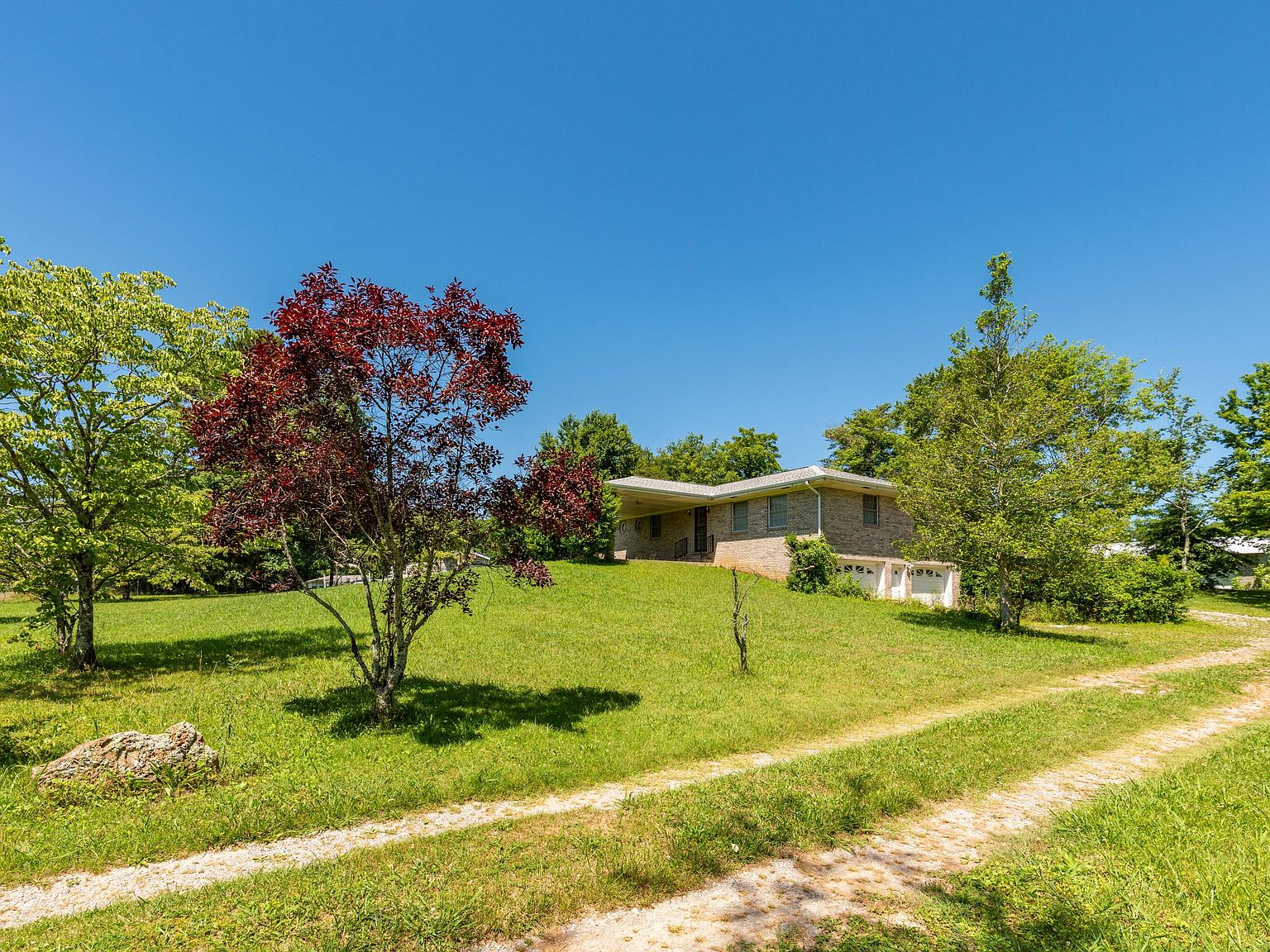 48 Pickett Rd, Signal Mtn, TN 37377 Zillow
