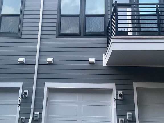 2nd image of 611 Parker Blvd
