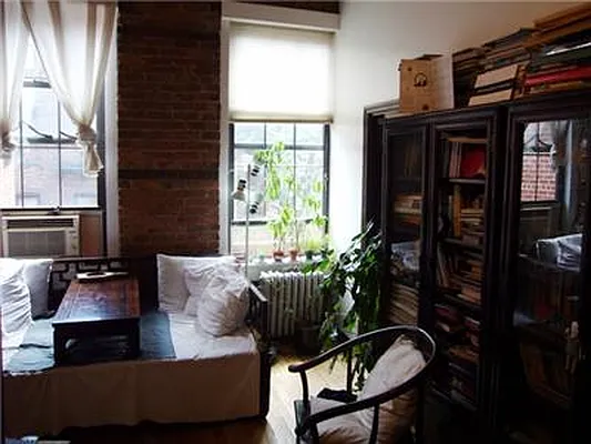 Rented by RC Realty Group of New York Inc | media 31