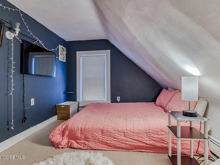 19 Webb Ave #2 — Photo 32
