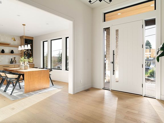 2nd image of 8125 SW Westgate Way