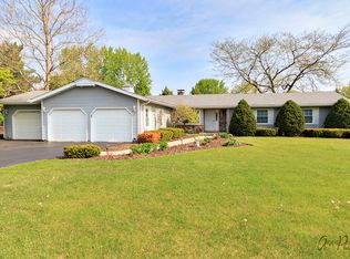 19276 W Tahoe Dr, Mundelein, IL