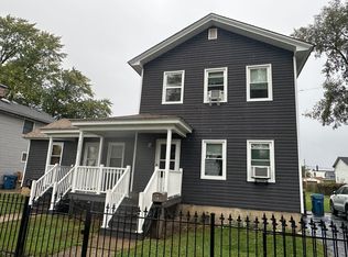 728 Kane St APT B, Aurora, IL 60505