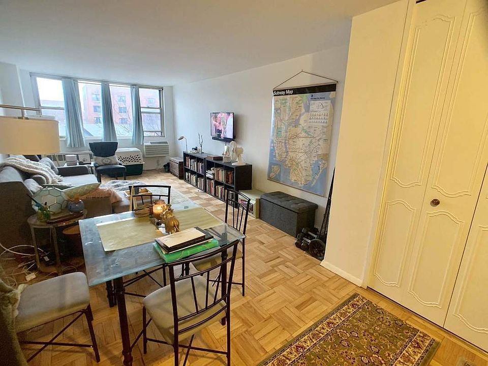 1st image of 465 Ocean Pkwy APT 1A