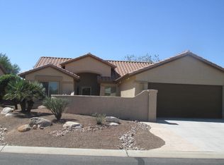 2746 E Glen Canyon Rd, Green Valley, AZ 85614