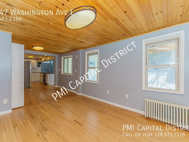 247 Washington Ave E — Photo 17