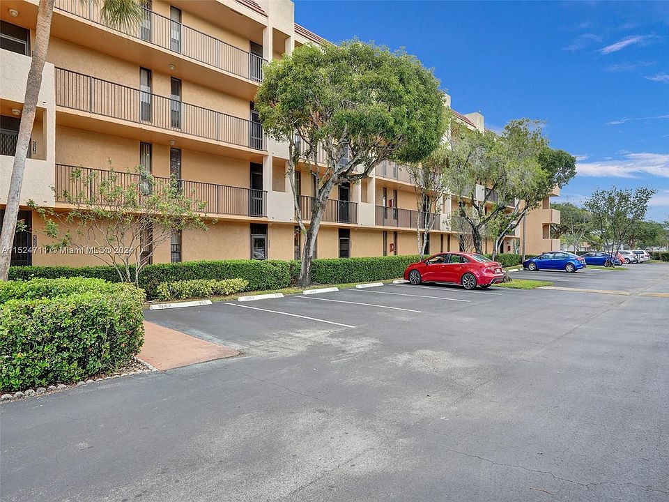 1st image of 6228 Coral Lake Dr #304