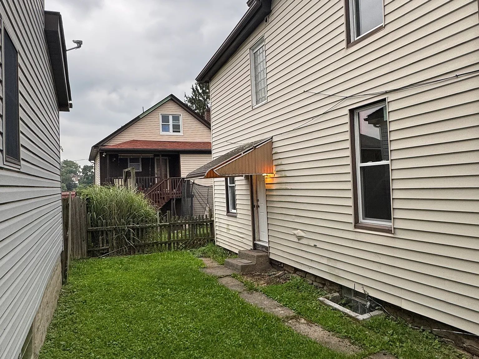 3 bed, 1472 sqft, $1,350 — Photo 3