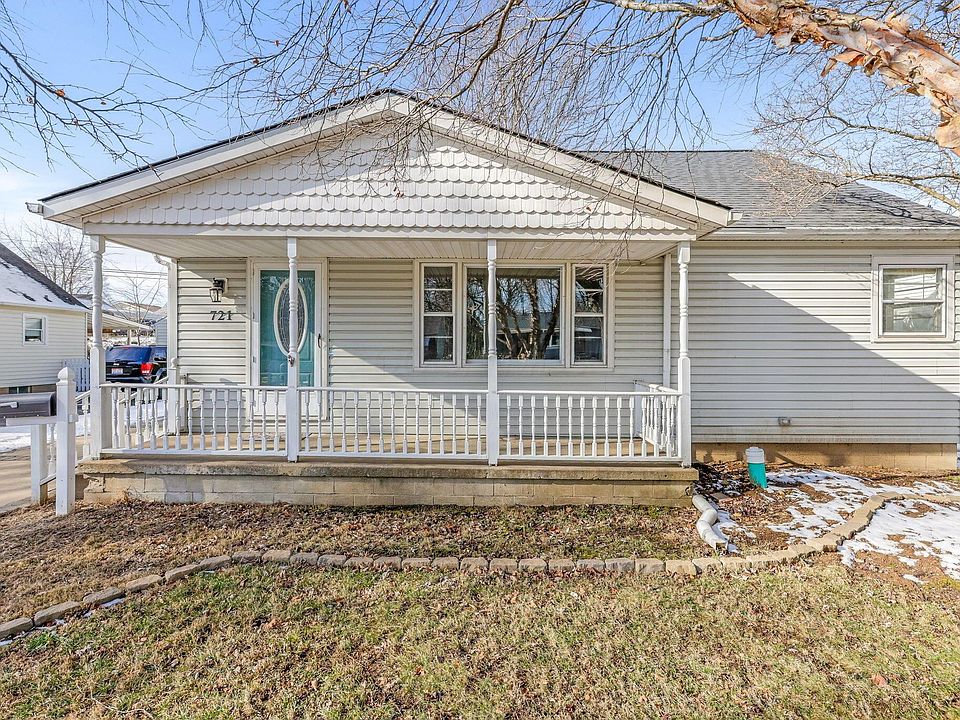 1st image of 721 Oakwood Ave