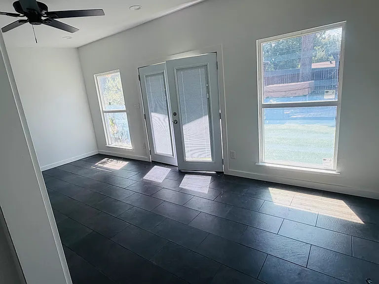 6128 Hollis Ave — Photo 23