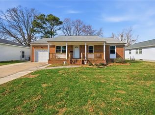 273 Exeter Rd, Newport News, VA 23602