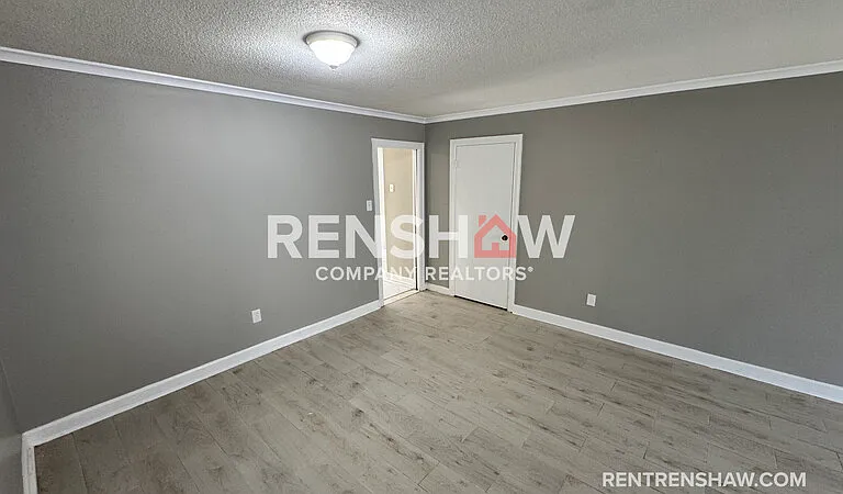 3216 S Mendenhall Rd #1A — Photo 6