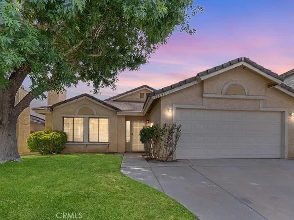 13621 Sandstone Dr, Victorville, CA 92392