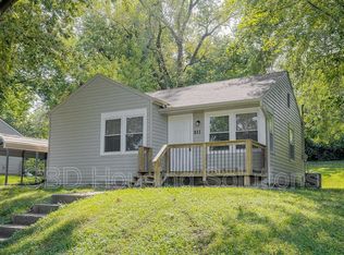 811 NE 46th St, Kansas City, MO 64116