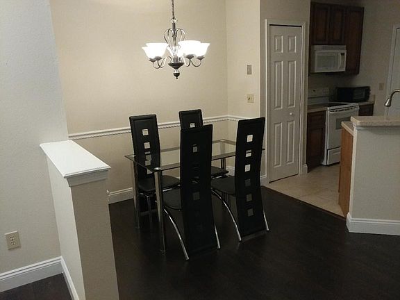 4th image of 10000 N Gate Pkwy #311