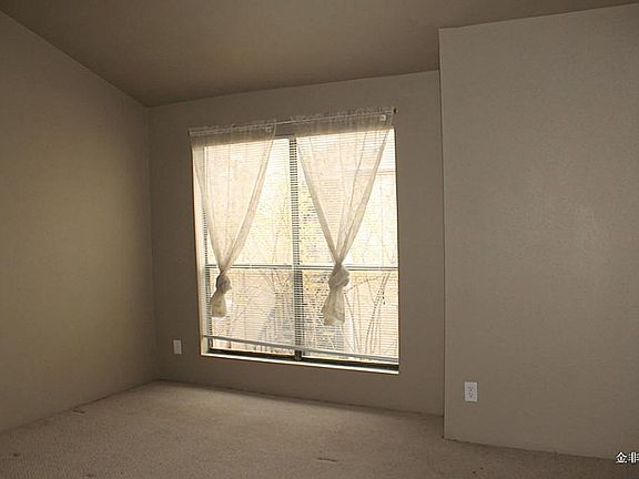 4th image of 2120 Wilcrest Dr APT 104
