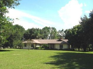 4917 Booth Rd, Plant City, FL 33565