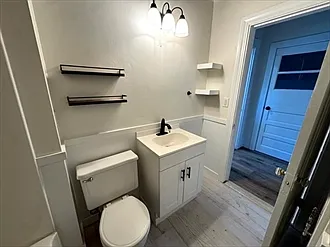 195 Court St #2 — Photo 26