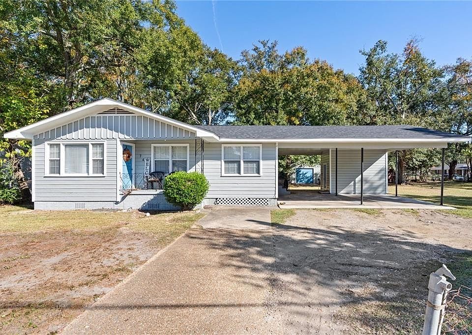 1st image of 74 Lefevre St