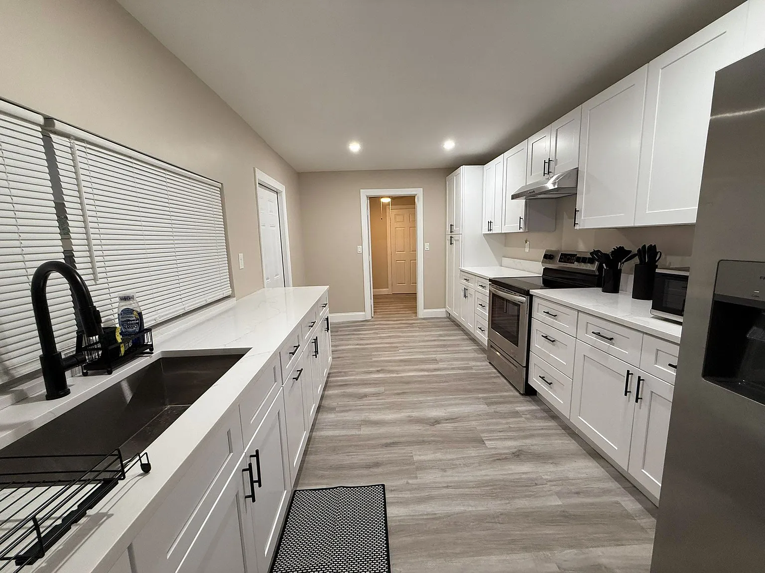 4 bed, 3.5 bath, 1752 sqft, $1,304 — Photo 4