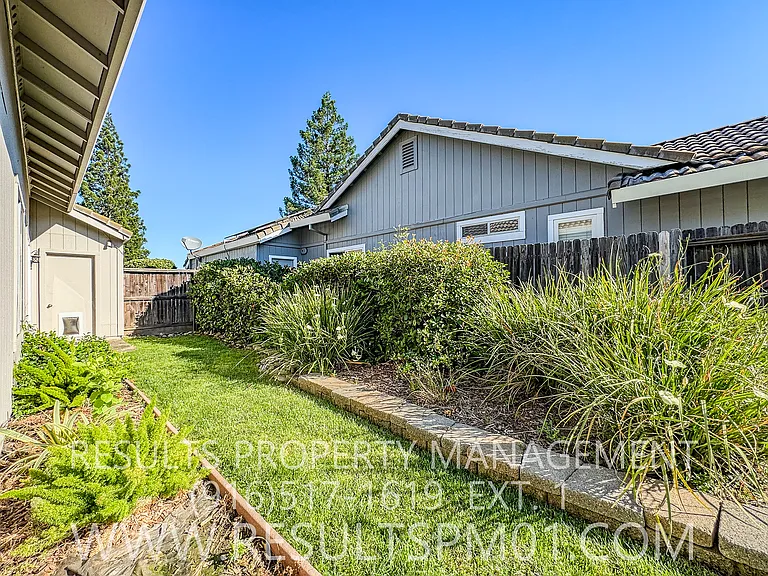 3546 Willard Way — Photo 29