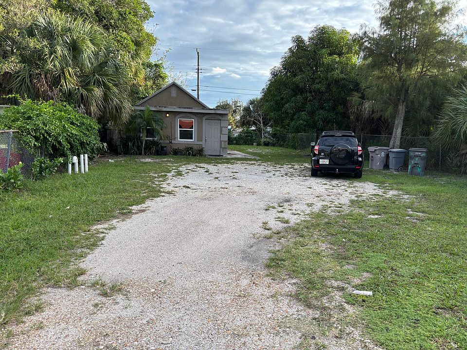 1st image of 2848 Westgate Avenue