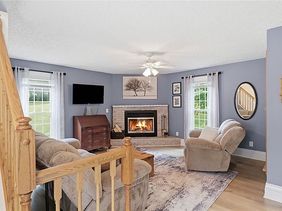 5th image of 8978 State St #5