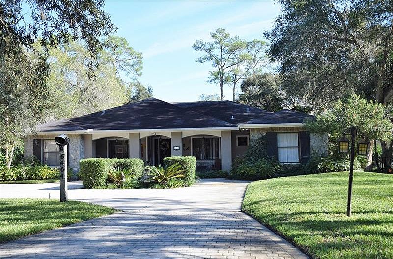 1st image of 6464 Oak Shore Dr