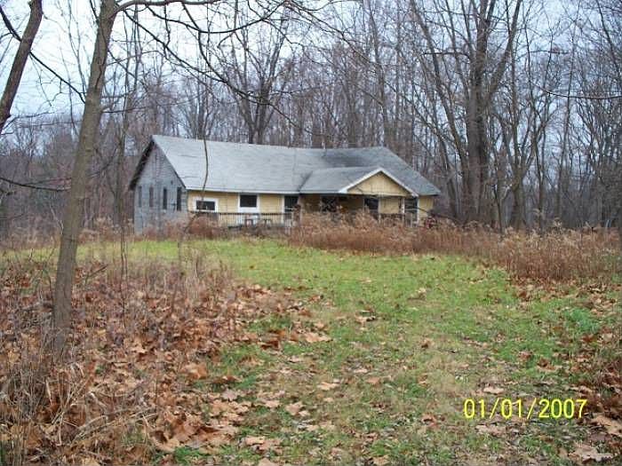 2nd image of 30 Lower Granite Rd