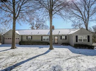 8935 Sagamore Rd, Leawood, KS 66206