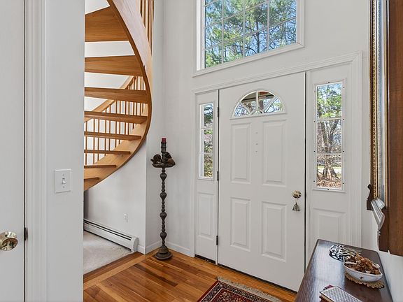 5th image of 20 Valleybrook Road