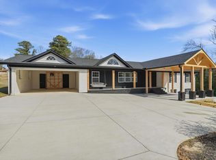 220 E Belvedere Rd, Greenville, SC 29605