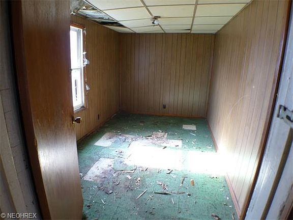 5th image of 271 Gordon Ave