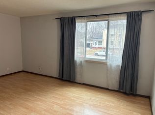 441 S 26th St #3, Lincoln, NE 68510