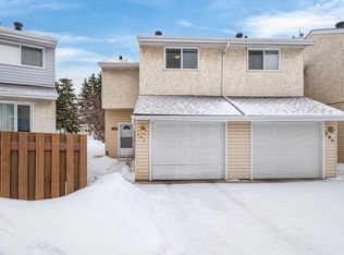 Callingwood Place, Edmonton, AB T5T 2C6