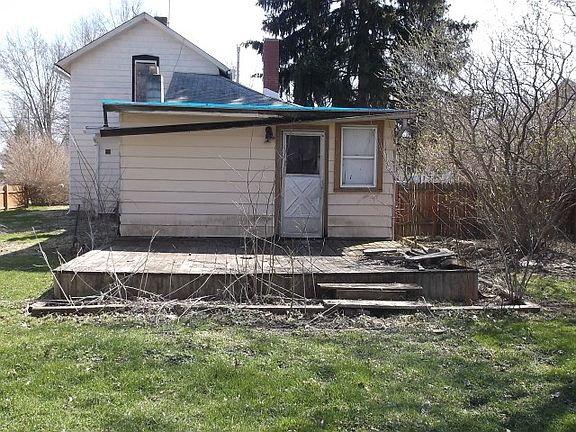 3rd image of 248 Johns St