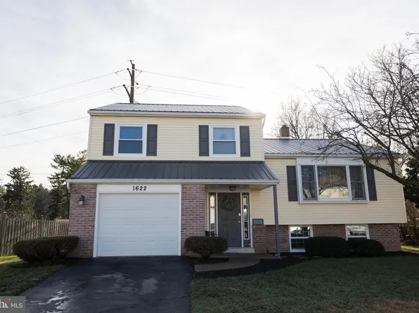 1622 Princess Anne Dr, Lancaster, PA 17601