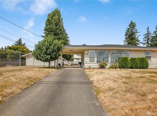 758 S 208th St, Seattle, WA 98198